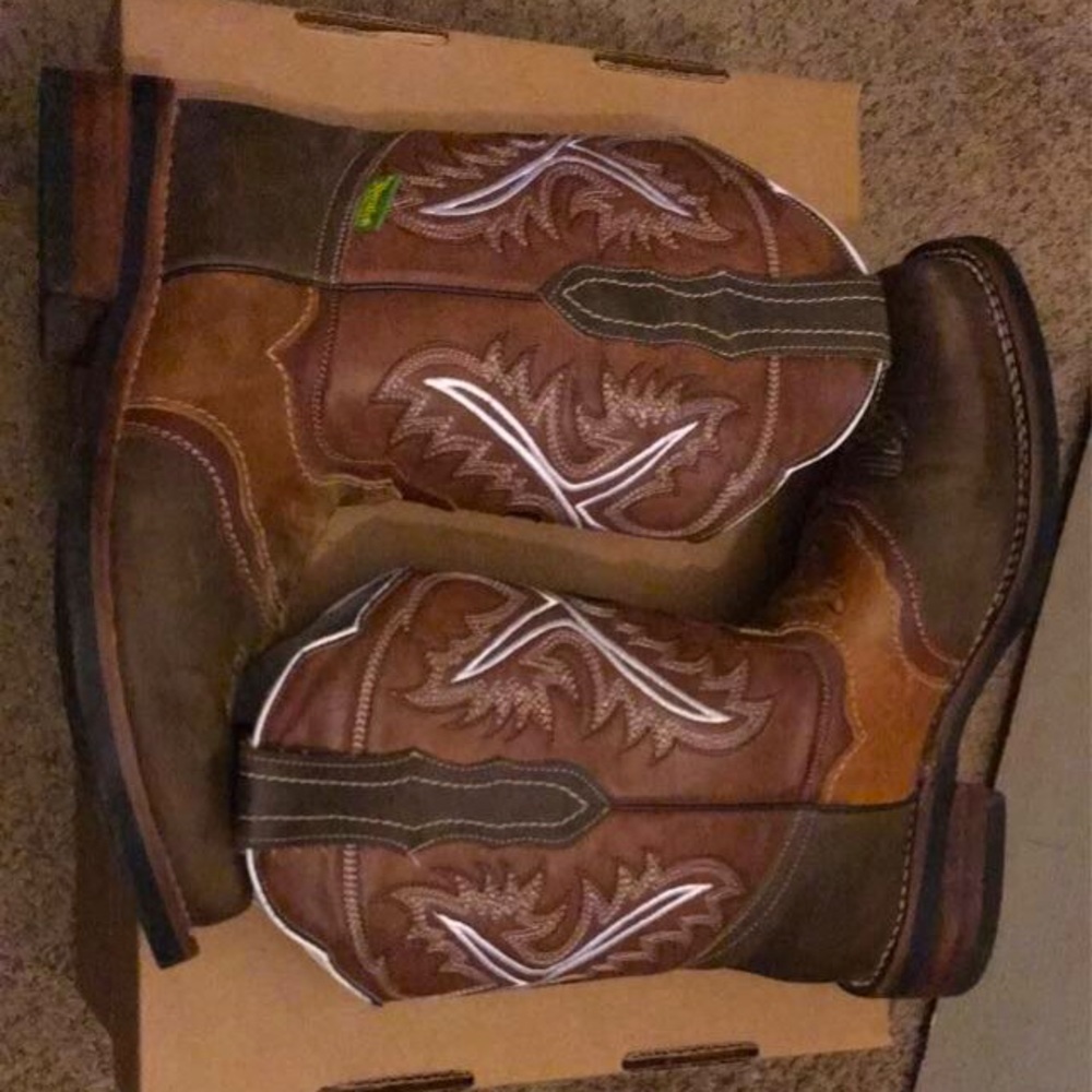 Boots ‼️SALE‼️